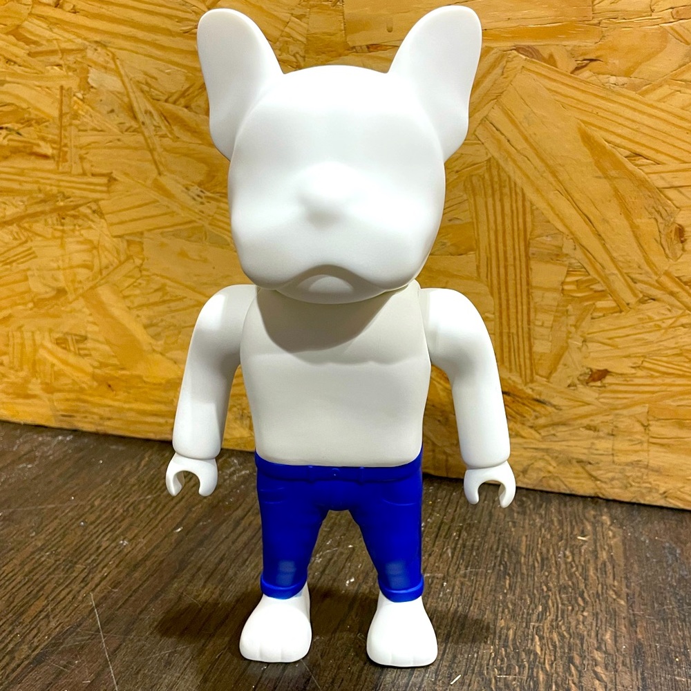 Jack and Jones Frenchie vinyl toy. Movable arms. 9.5”high.